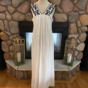 J. Crew White Embroidered Pom Pom Maxi Dress Size 4 NWT
